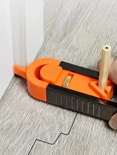 Precision woodworking tool set with locking mechanism