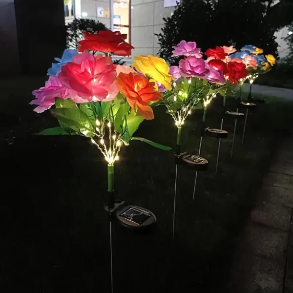1 Bundle 7-Head Color Solar Rose Simulation Garden Light - Image 3
