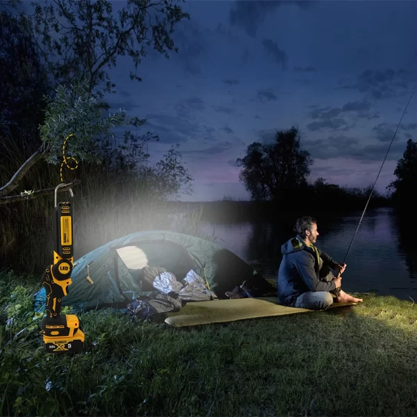 Dewalt 20V 90 Degree Folding LED Work Light - Image 4