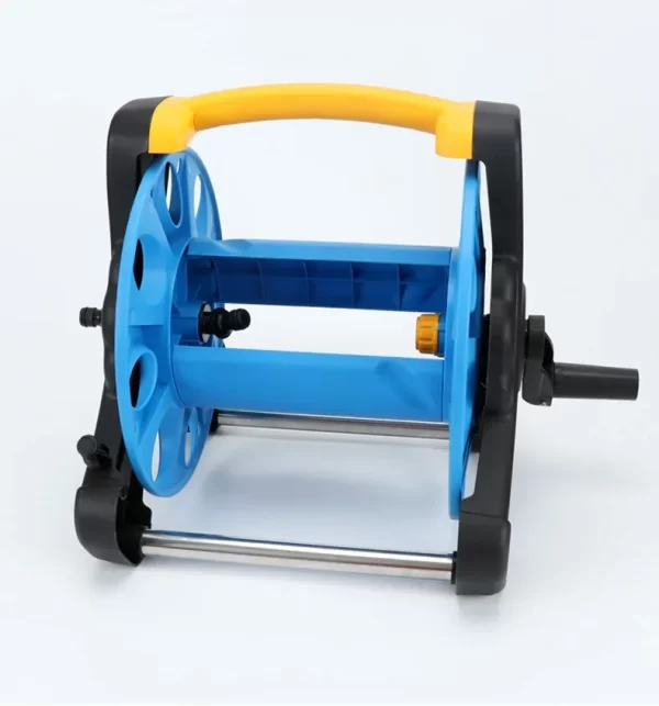 Large hose truck, car wash gun, hose storage rack - Image 15