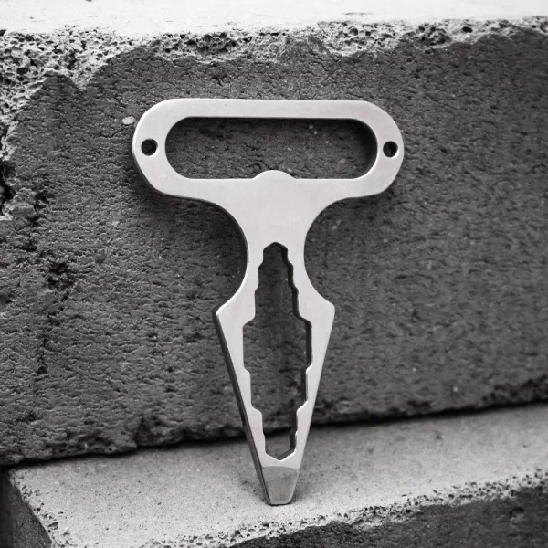 Outdoor EDC Survival Tool, Multifunctional Self-defense Spike,Wrench,Bottle Opener,Keychains - Image 24