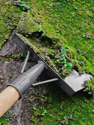 Multifunctional Outdoor Cleaning Shovel