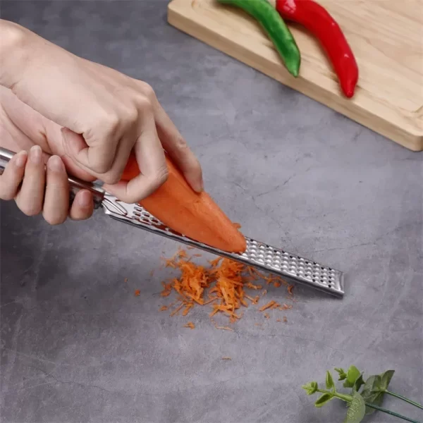 Handheld Cheese Grinder Stainless Steel Garlic Grater Vegetable Fruit Grinder Lemon Zester Citrus Ginger - Image 9