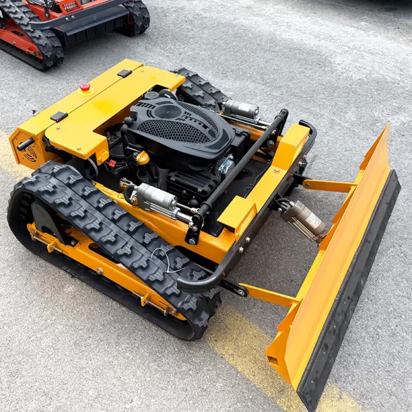 Customized CE Approved Agriculture Grass Cutting Machine Wireless Self-propelled Weeder Remote Control - Image 5