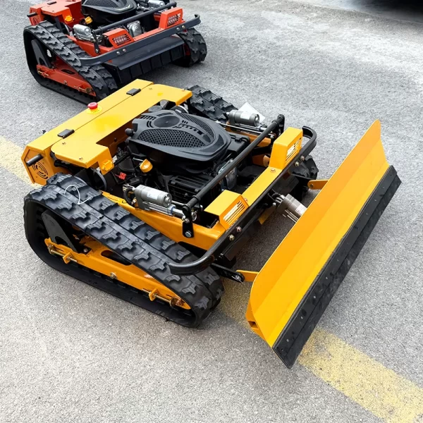 Customized CE Approved Agriculture Grass Cutting Machine Wireless Self-propelled Weeder Remote Control - Image 4
