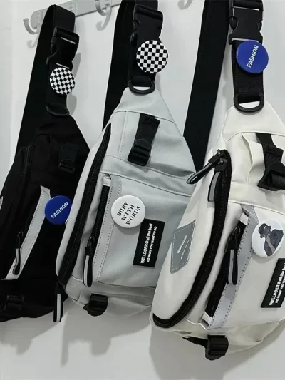 Japanese Harajuku Reflective Chest Bag Women and Men Waist Bag Collage Student Crossbody Bags