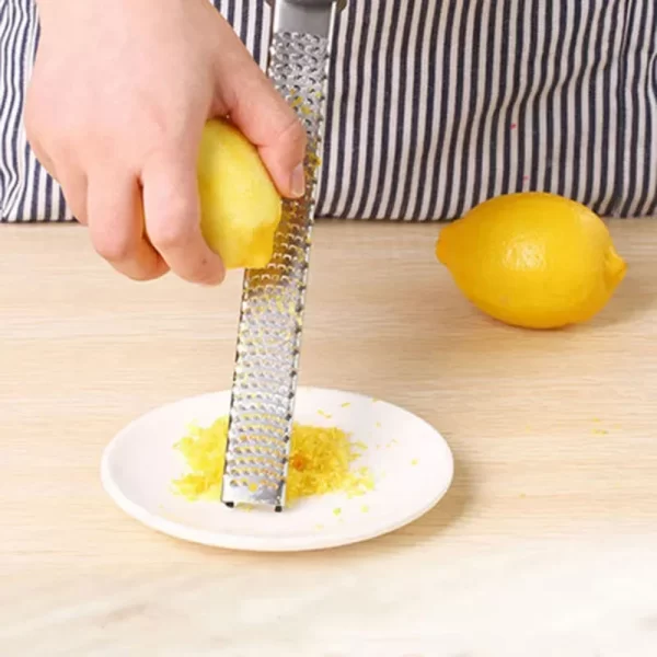 Handheld Cheese Grinder Stainless Steel Garlic Grater Vegetable Fruit Grinder Lemon Zester Citrus Ginger - Image 3