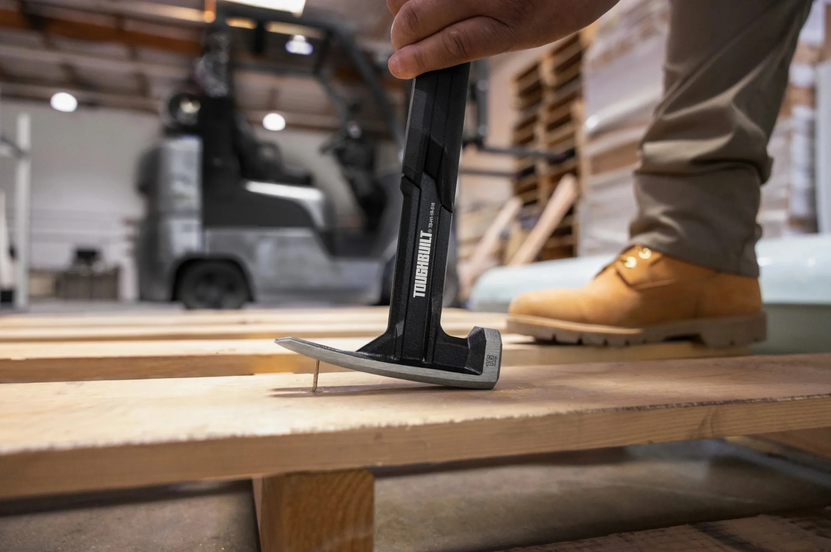 TOUGHBUILT Steel Rip Hammer TB-H1-1R-S16 TB-H1-1R-S18 16 OZ. 18 OZ. Smooth Face Hand Tools - Image 13